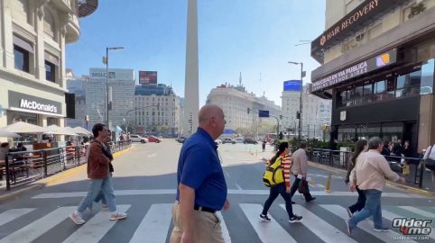 Photo of Buzz Does Buenos Aires